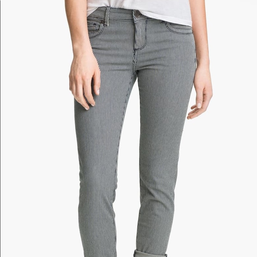 EUC 2/$20 Kut from Kloth Skinny Crop. Size 12